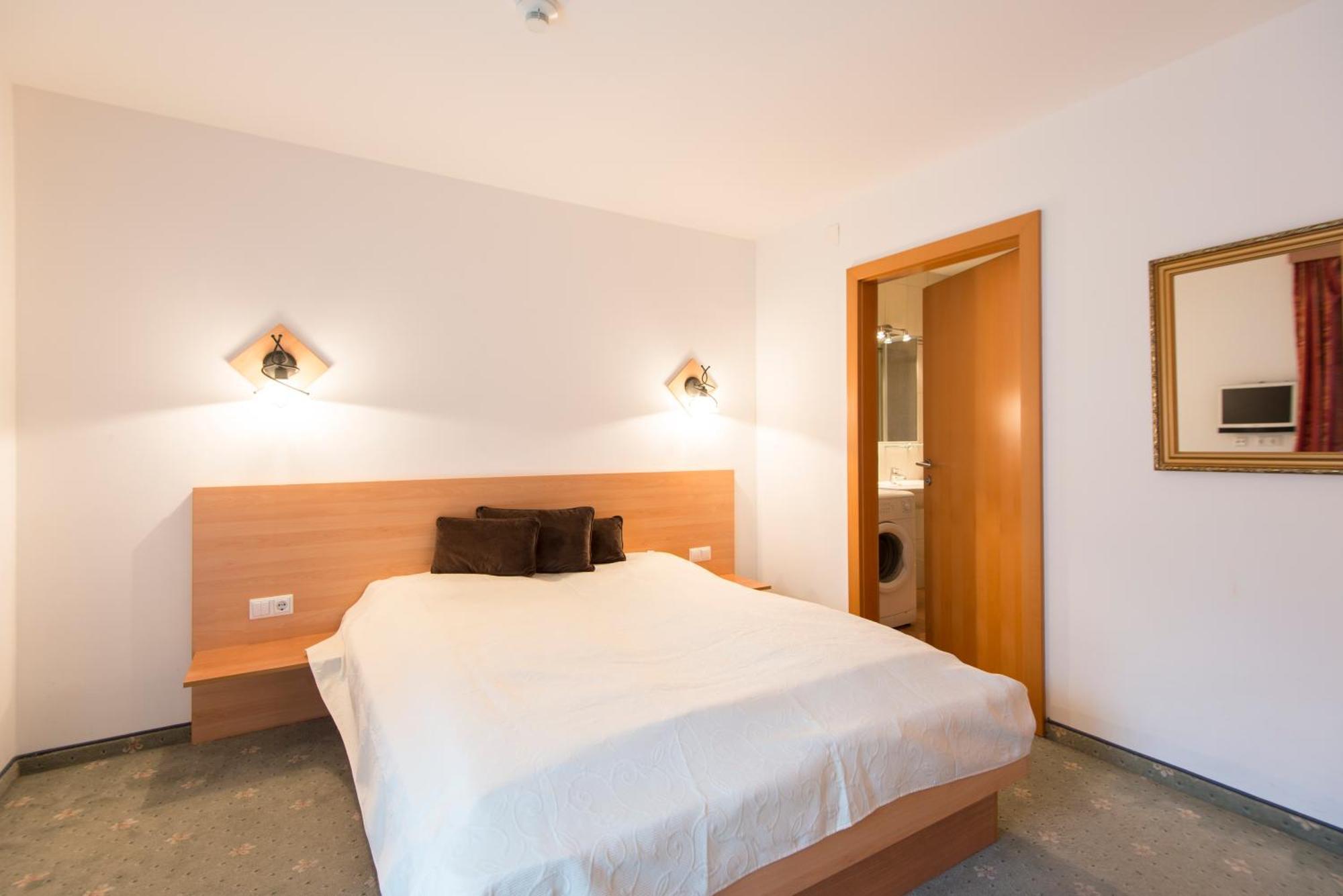 Panorama Spa Lodges Das.Schiller Bad Gastein Bagian luar foto
