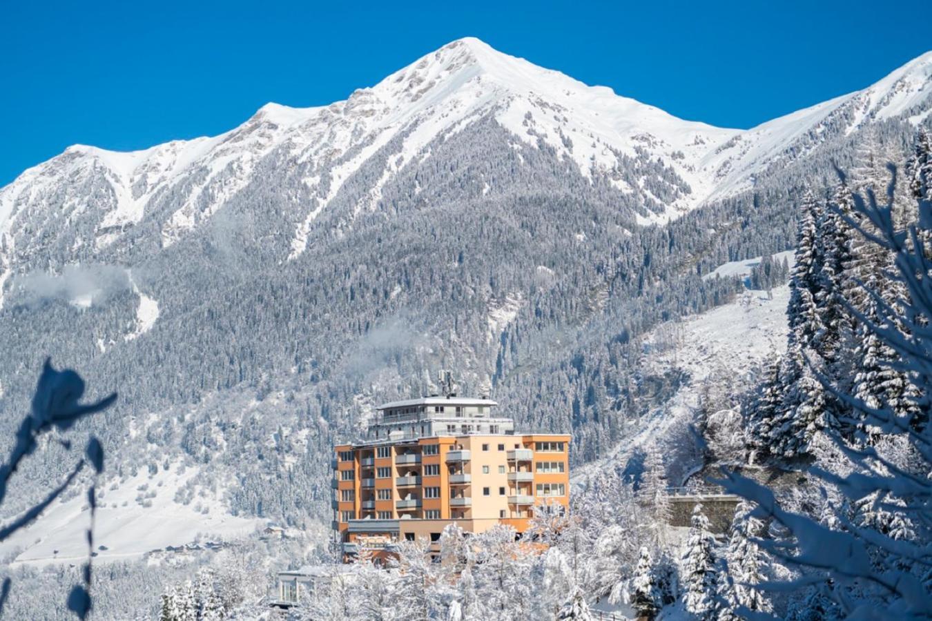 Panorama Spa Lodges Das.Schiller Bad Gastein Bagian luar foto